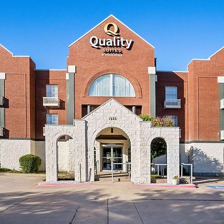 Quality Suites Irving-Las Colinas Buitenkant foto