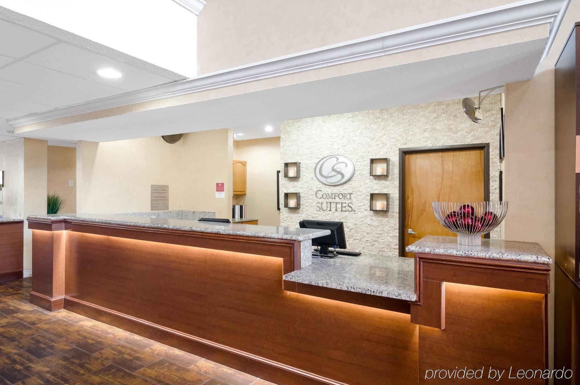 Quality Suites Irving-Las Colinas Buitenkant foto